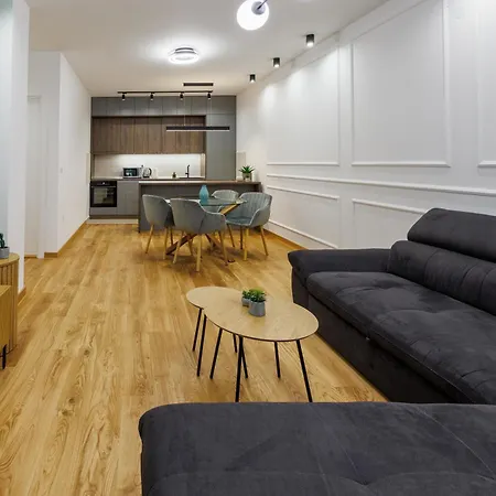 Simpatico With Free Parking Apartament *