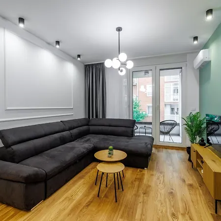 Apartament Simpatico With Free Parking Nowy Sad