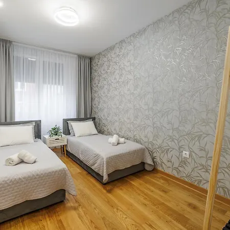 Apartament Simpatico With Free Parking Nowy Sad